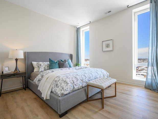 Block Belmont Apartment