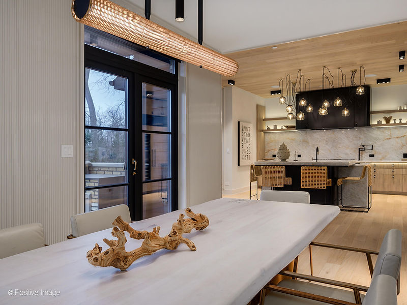 1180 Oak Ridge Dr Glencoe IL 60022