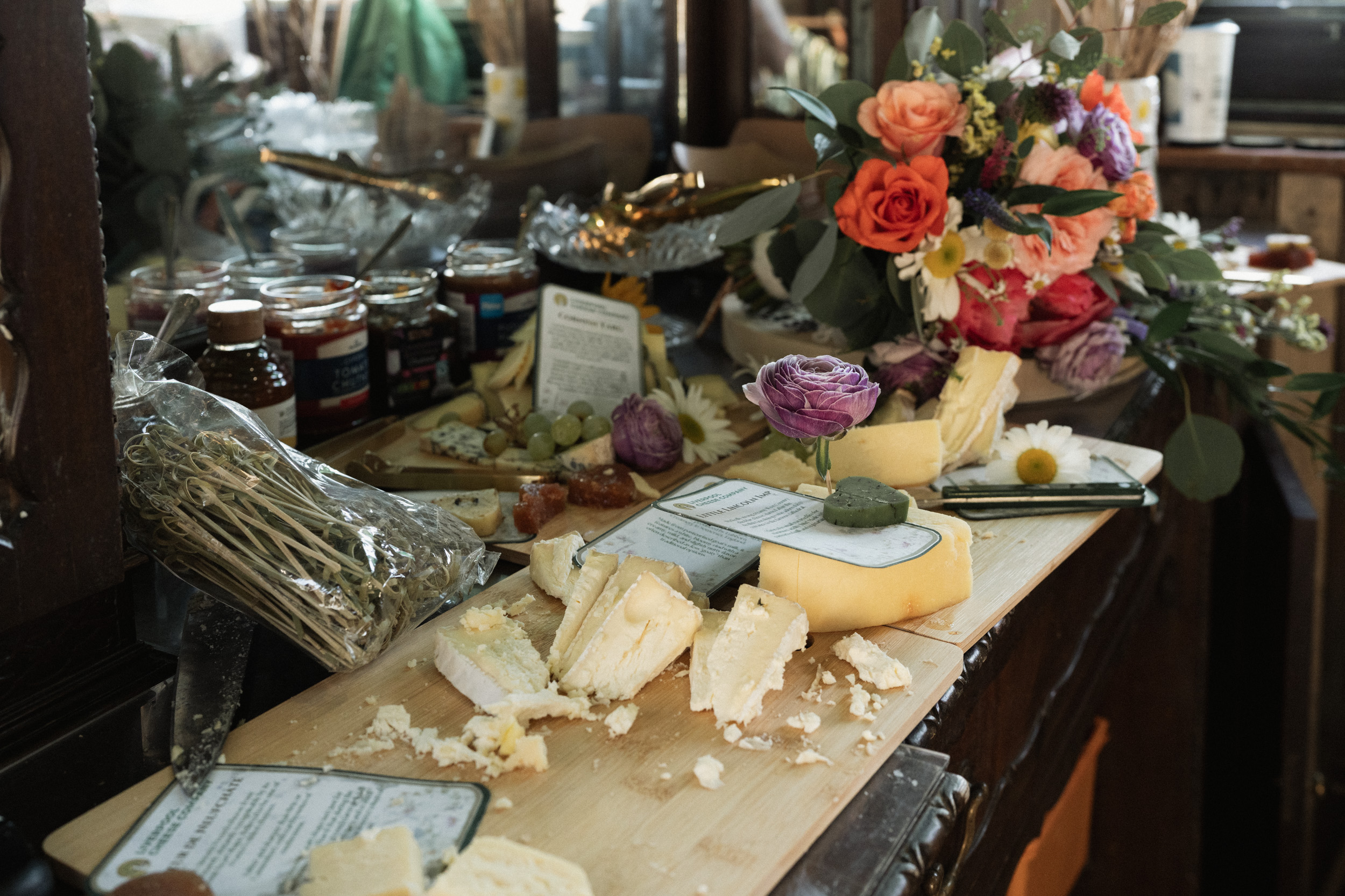 Detailed wedding photograph of the cheese wedding cake
