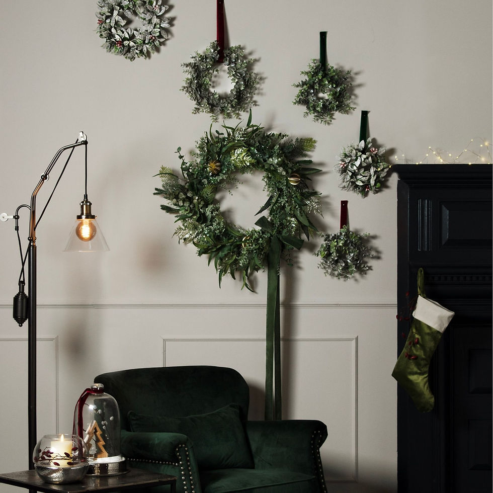 Thumbnail: Large Frosted Eucalyptus Candle Wreath