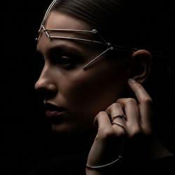 ASL STUDIO Design of tiaras and bracelets