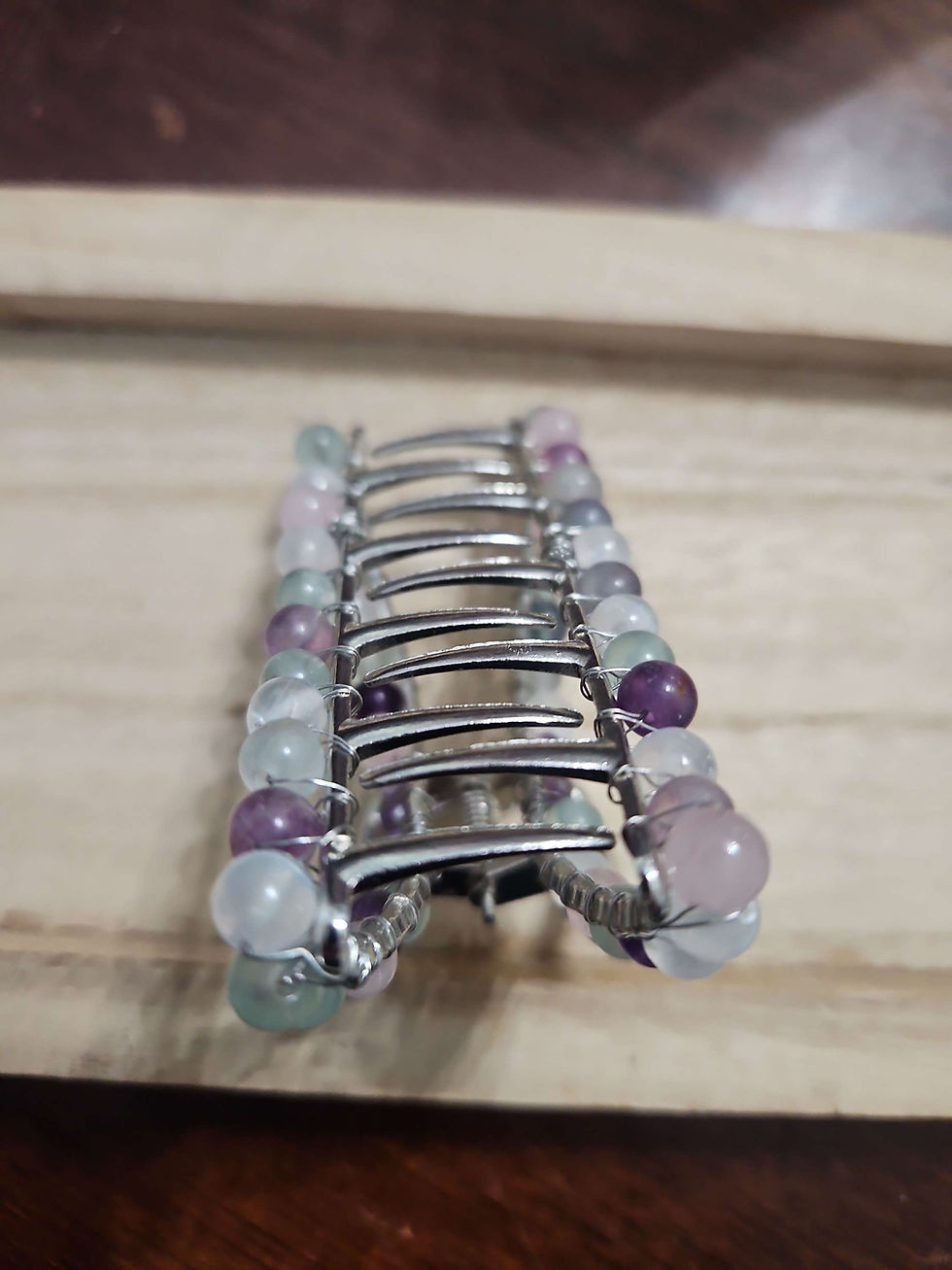 Thumbnail: Hair comb with multi-colored beads