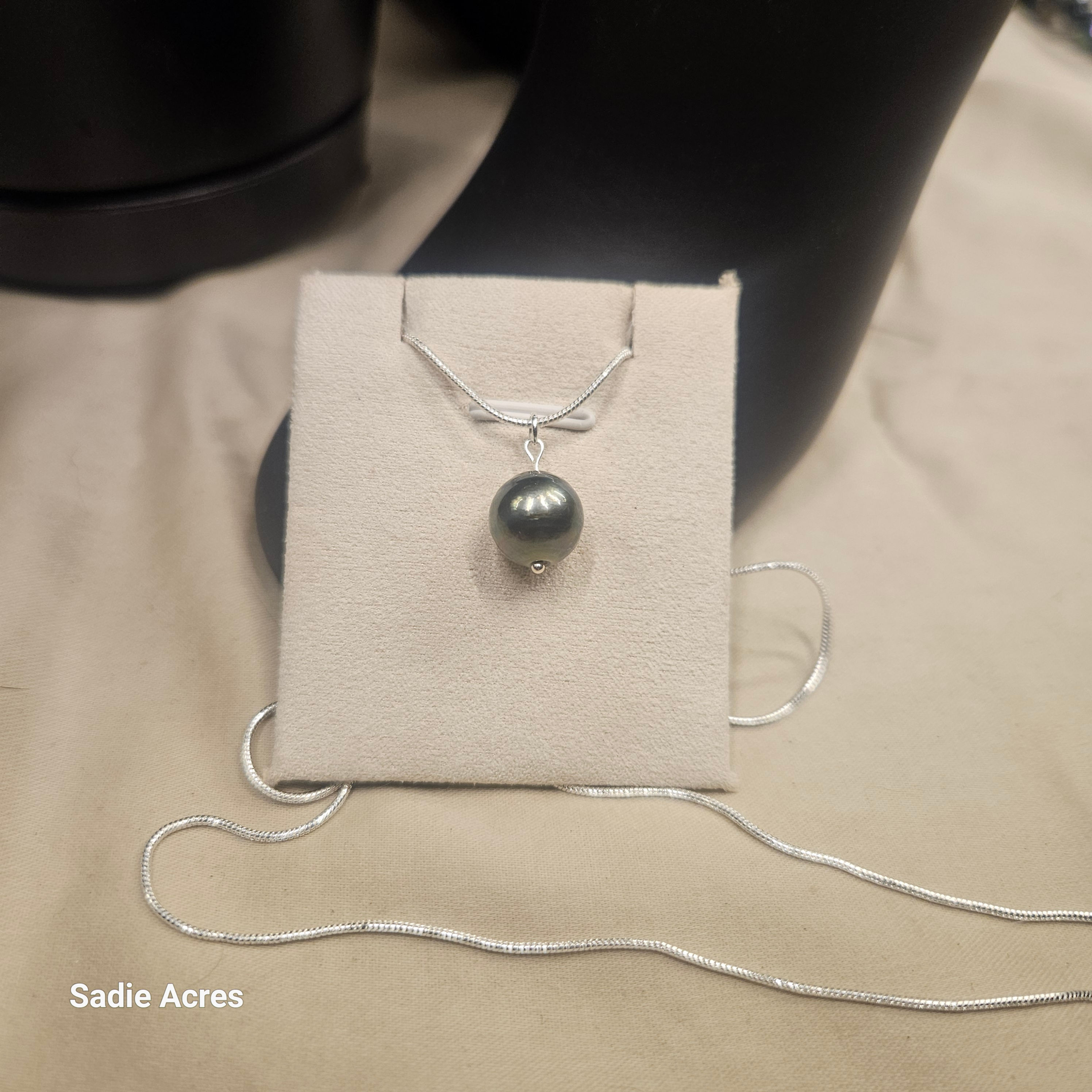 Tahitian Pearl Necklace