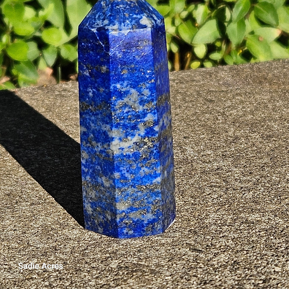 Thumbnail: Lapis Lazuli crystal tower