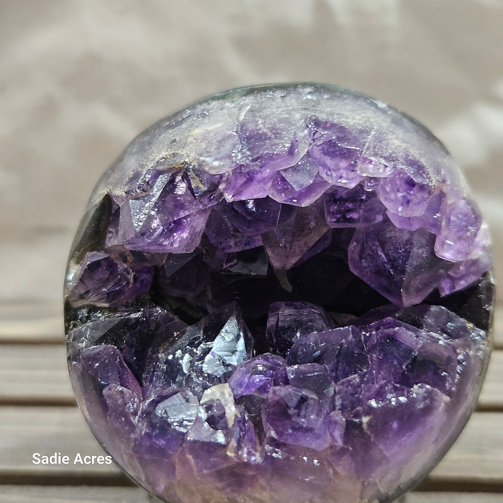 Thumbnail: PacMan Amethyst Sphere
