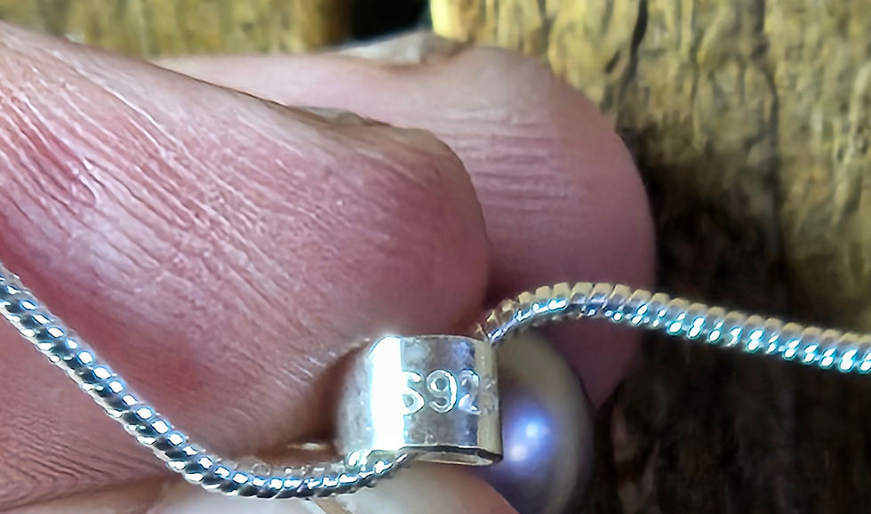 Thumbnail: Silver necklace clasp with S925 mark