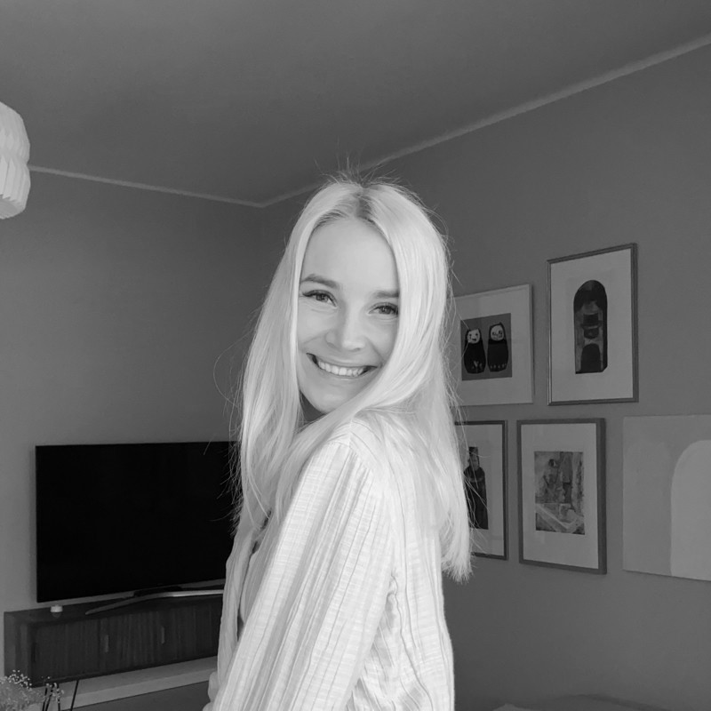 noorabw.jpg