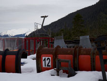 Eaglecrest gondola on ‘hard pause’ due to cost, can’t be ready by 2028 deadline, Assembly members told