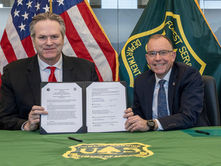 Dunleavy signs ‘shared stewardship’ agreement with U.S. Forest Service to boost timber production
