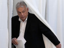 The Alaskan-Hungarian model could halt the decay of America’s democracy