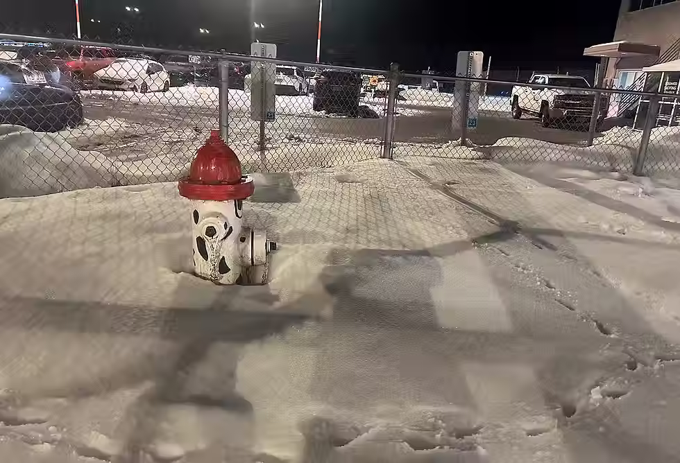 A spotty situation at Juneau International Airport during the early morning hours of Monday, March 23, 2026. (Jasz Garrett / Juneau Independent)