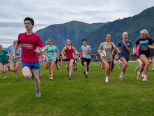 Crimson Bears runners go with the flow as season begins