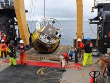 Murkowski, Democratic lawmakers try to stop Trump dismantling of $386M ocean observatory project