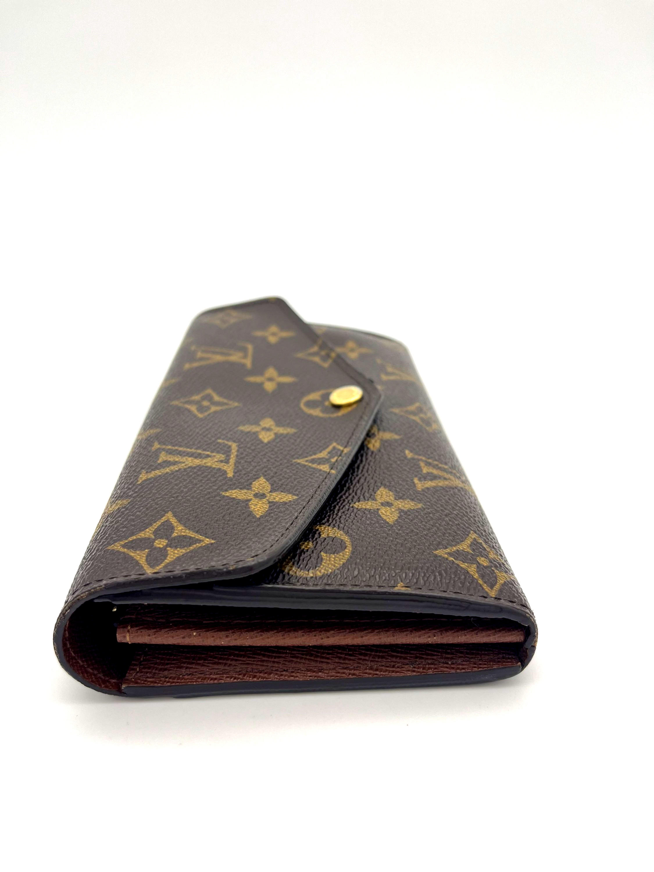 Pre-loved Louis Vuitton Monogram Sarah Wallet image 3