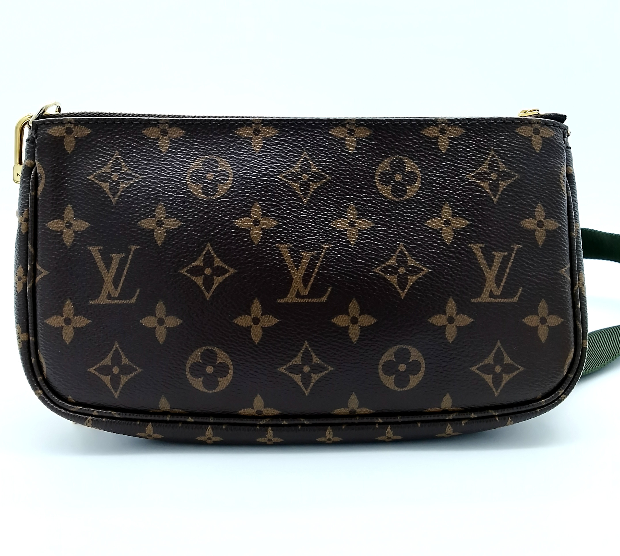 Louis Vuitton Women's Monogram Canvas Multi Pochette Accessoires image 3