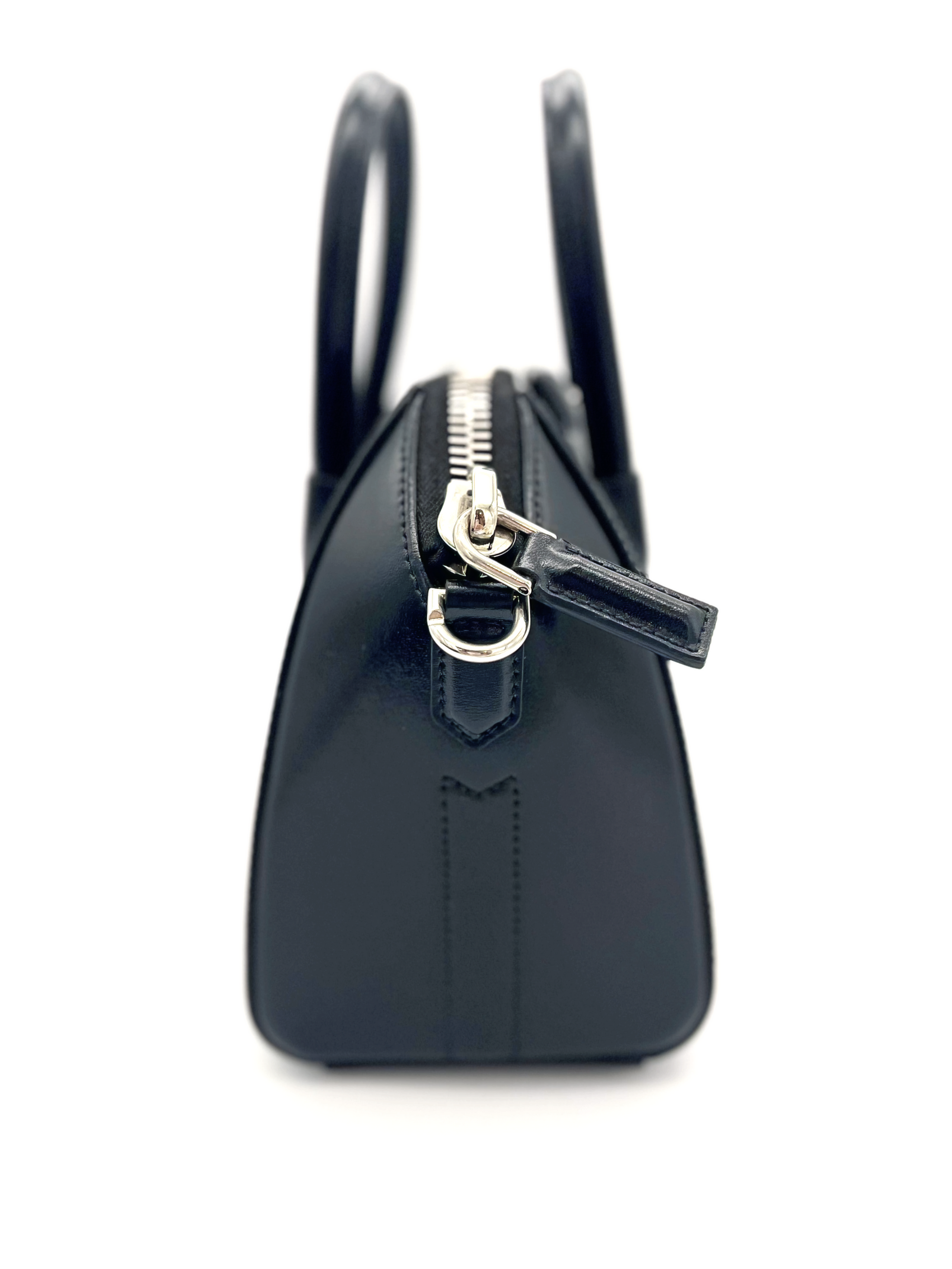 Givenchy Small Antigona Tote Bag image 3