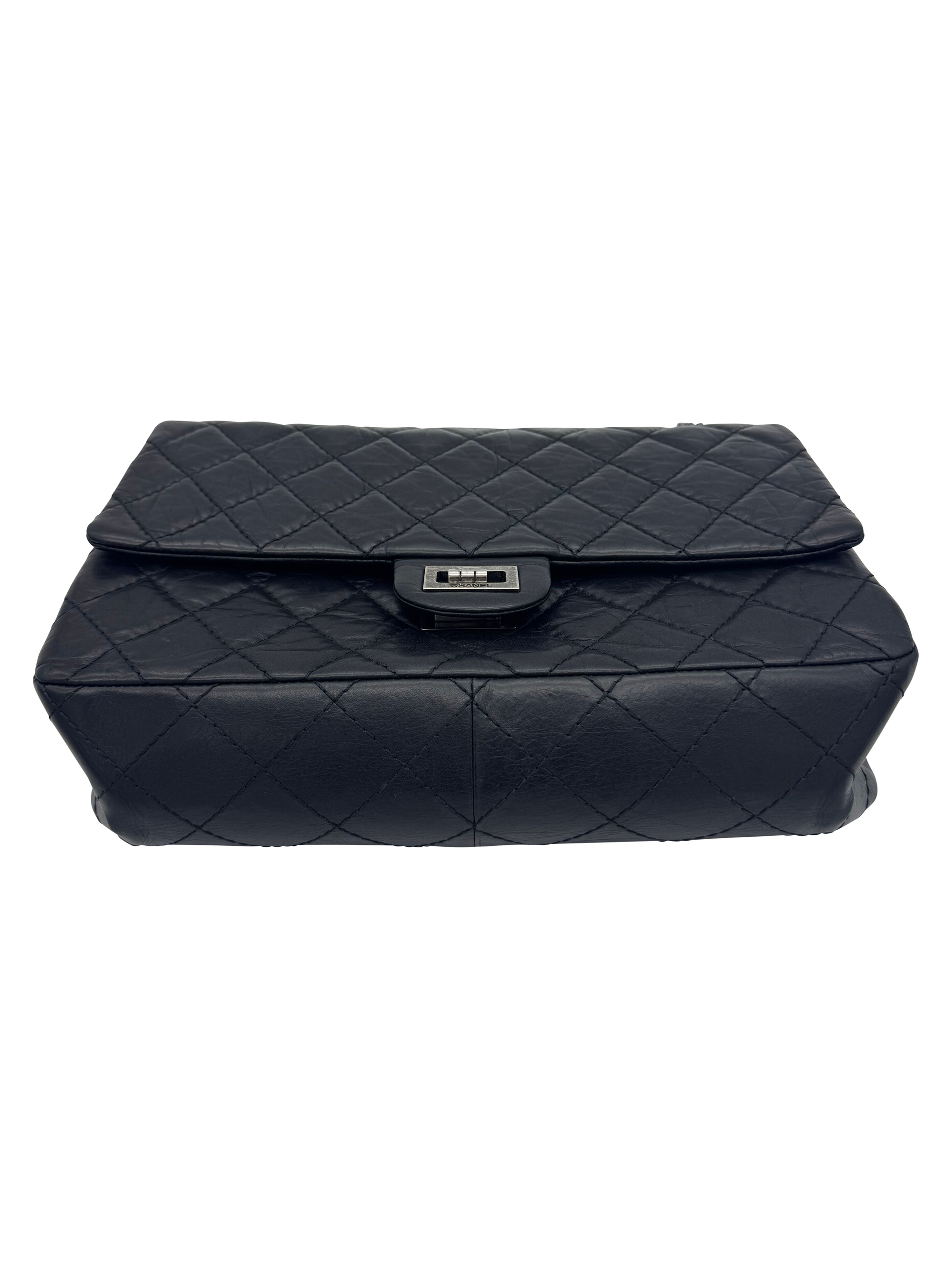 Chanel Black Aged Calfskin Reissue 2.55 Flap Bag 227 image 5