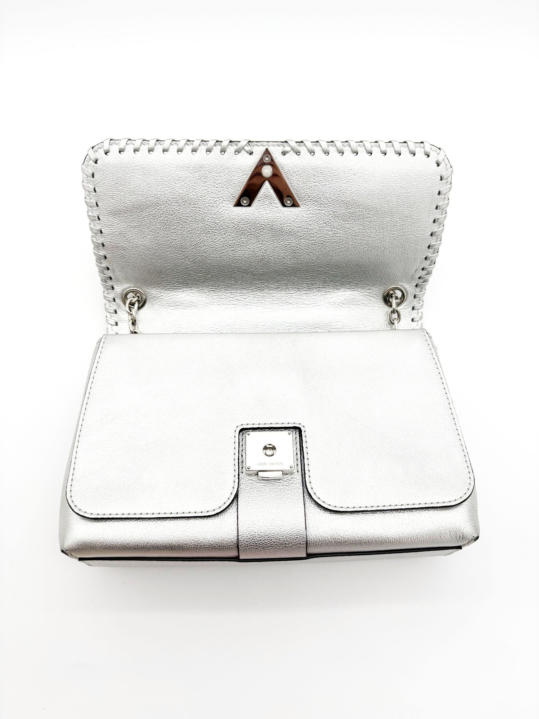 Louis Vuitton Very Chain Bag Plum Ecume Metallic Cuir Leather | Chain Strap