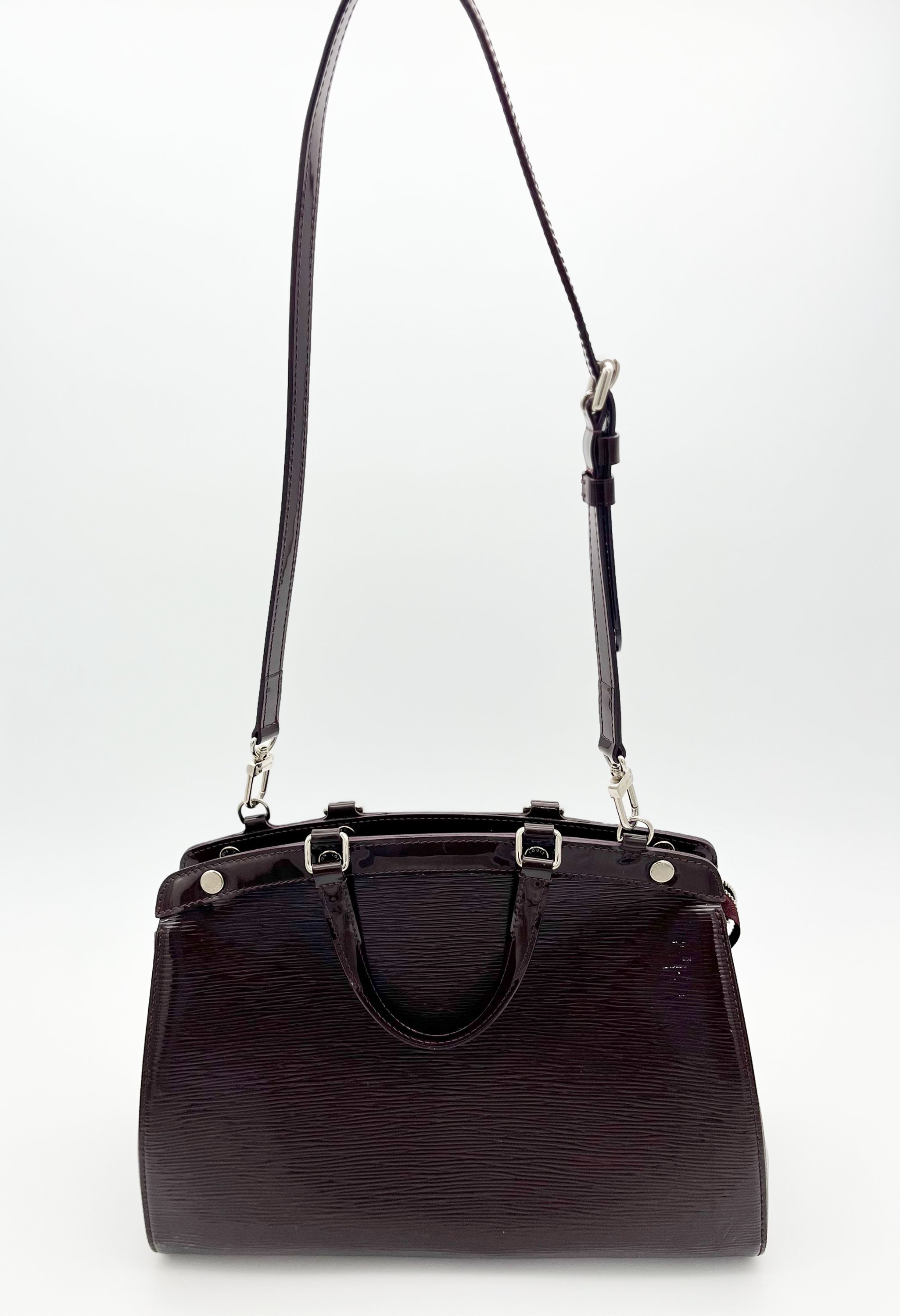 Pre-loved Louis Vuitton Electric Epi Leather Brea MM Bag image 5