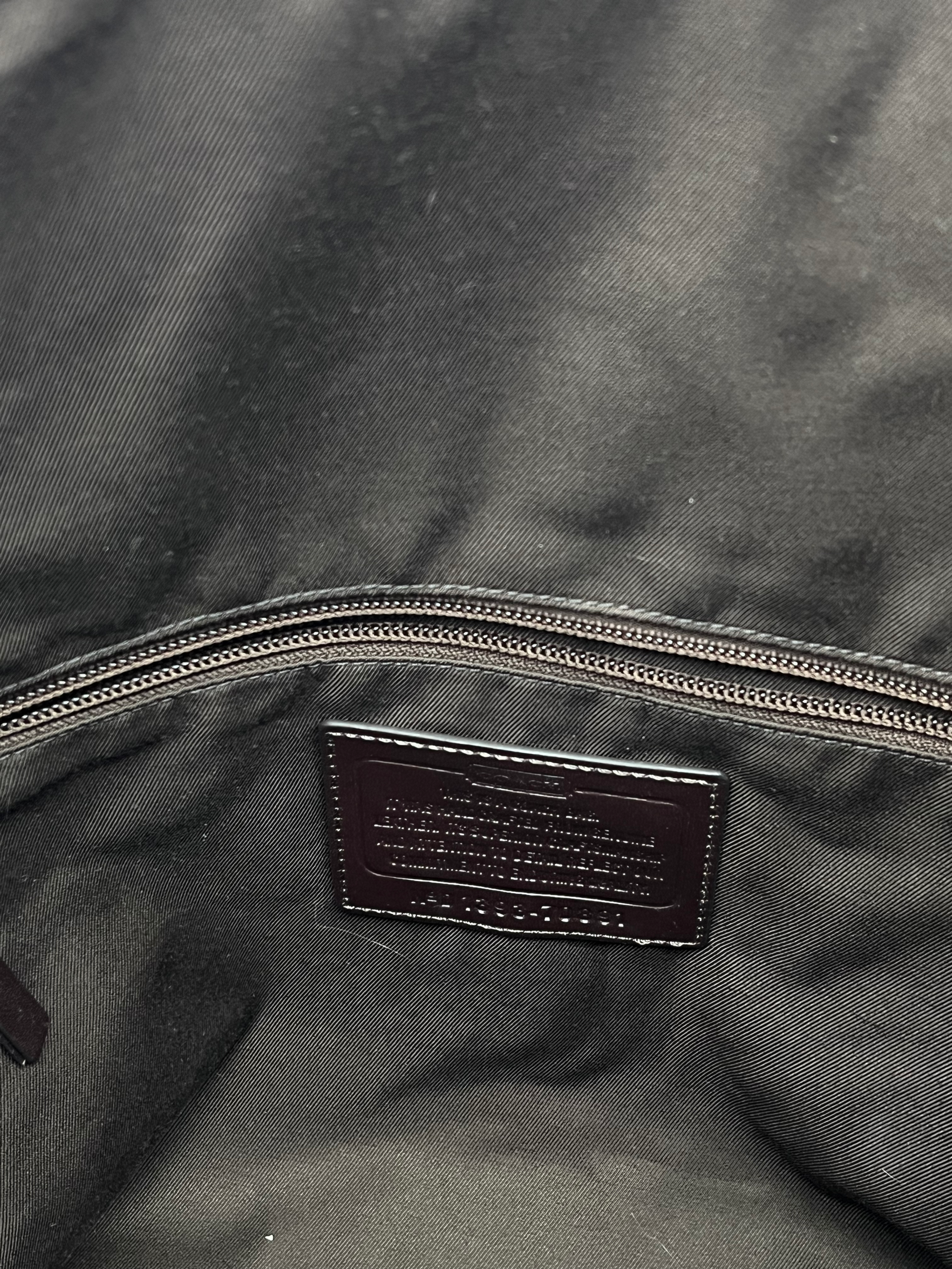 Coach Men Leather Foldover image 6