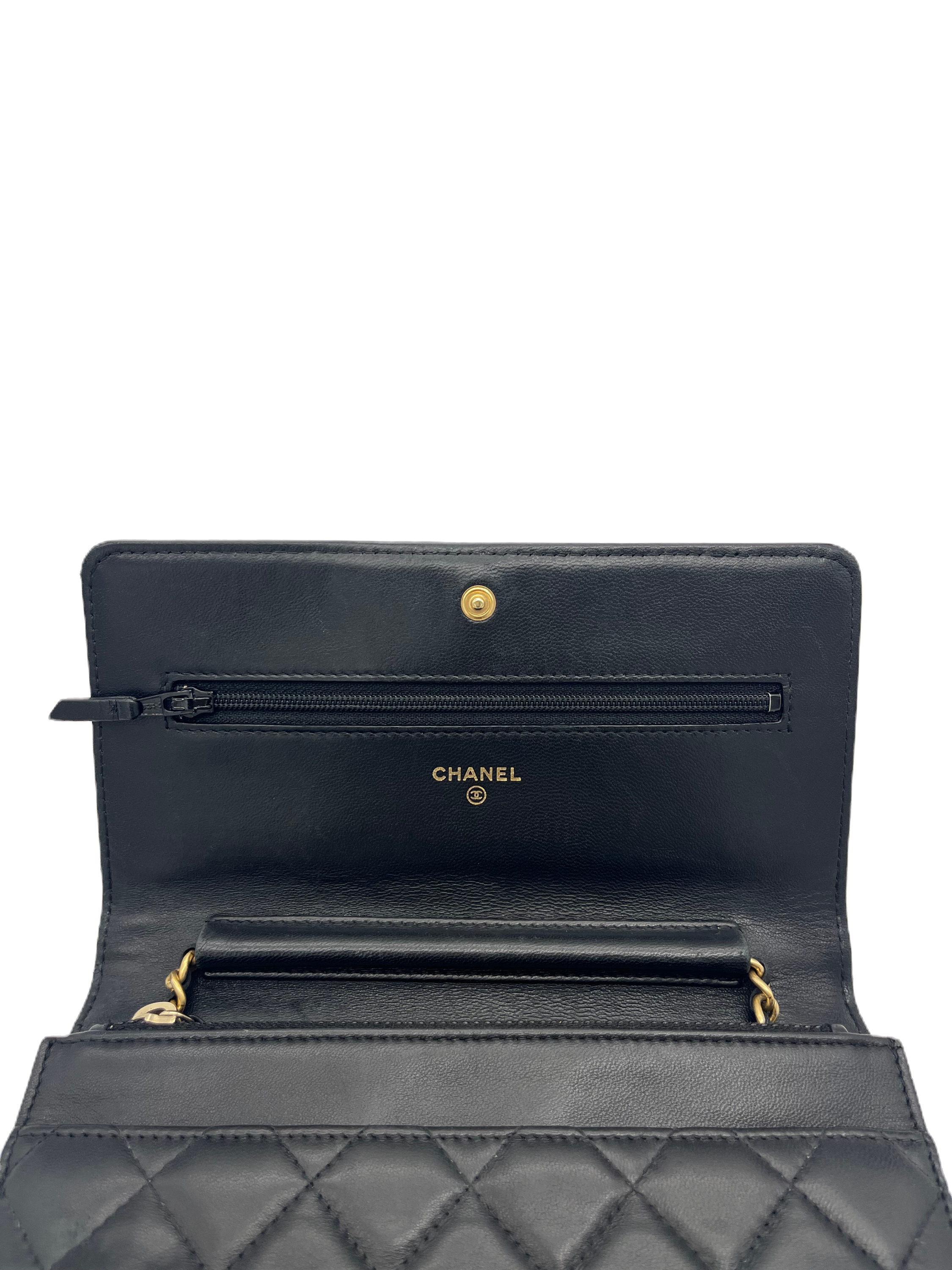 Chanel Boy Wallet on Chain image 7