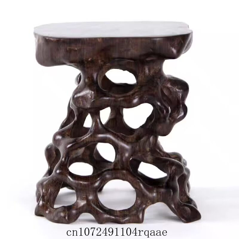 Thumbnail: Socle racine en bois sculpté ajouré – présentoir vintage