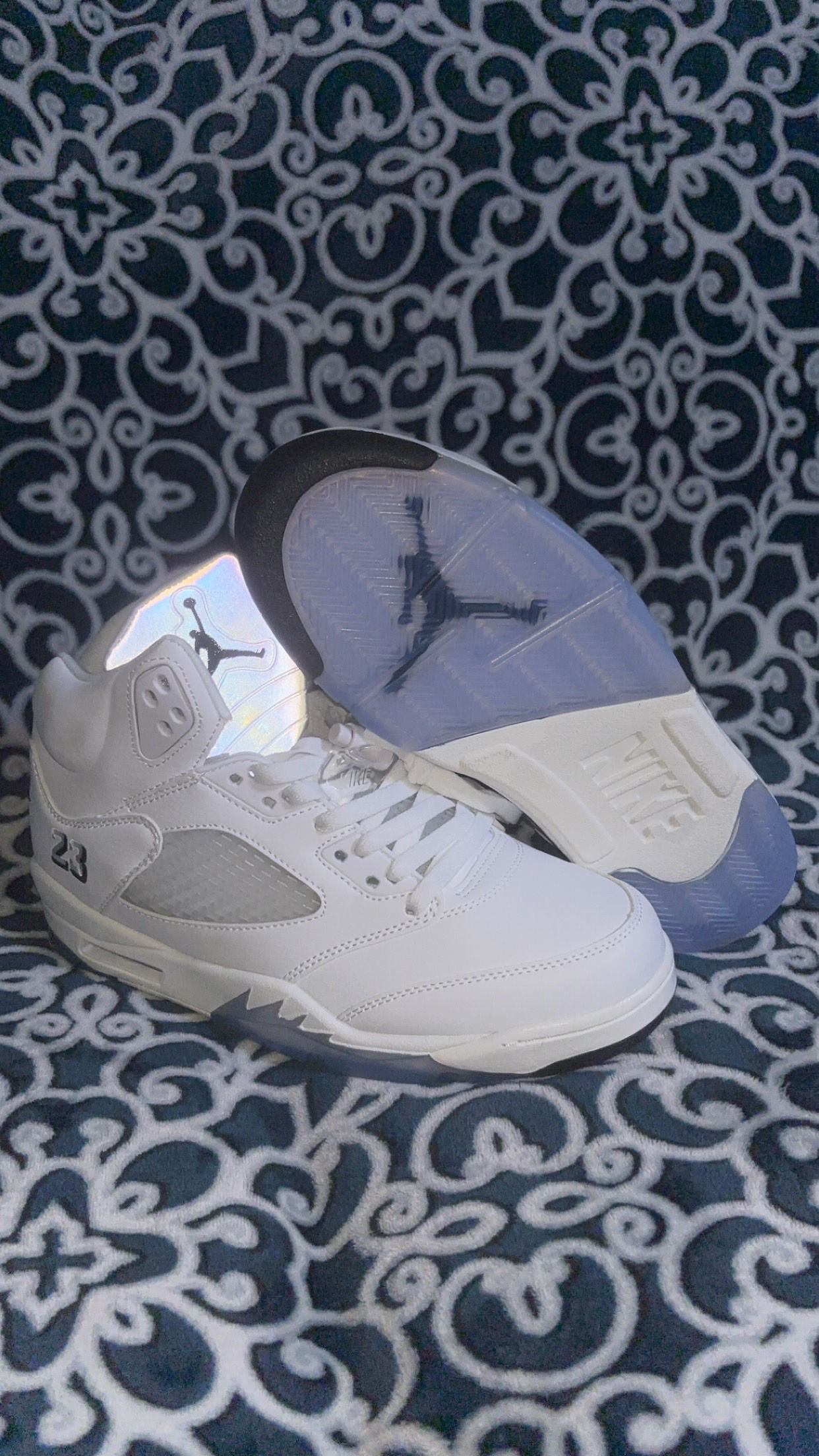 Air Jordan 5 Retro ‘White Metallic’