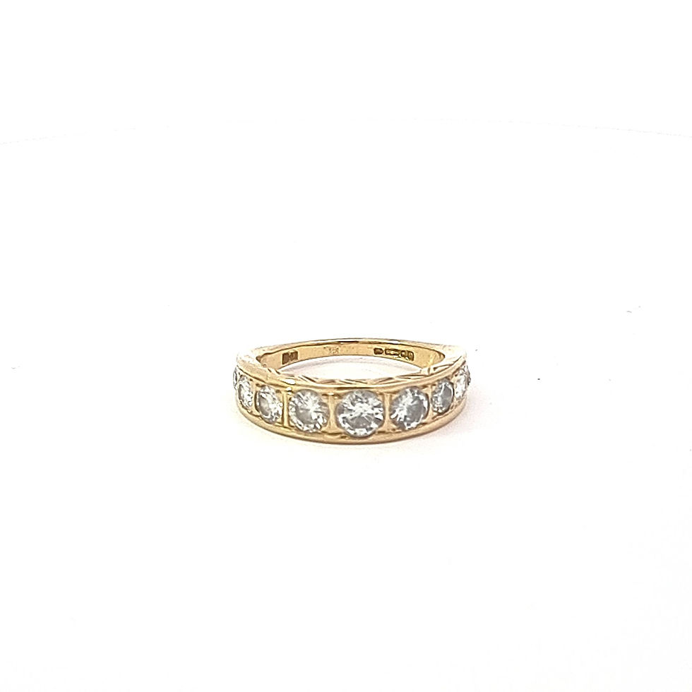18ct Yellow Gold Diamond Ring