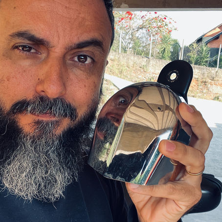 Reparando a buzina de sua Harley Davidson