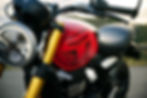 Detalhe da paleta de cores 2027 da Speed 400 da Triumph