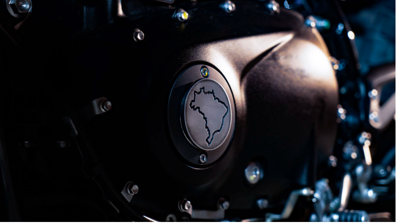 detalhes da Triumph Gaijin