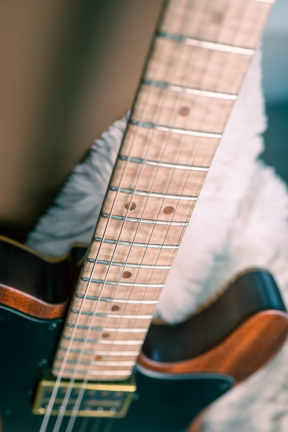 Thumbnail: Thelos Mahogany & Flamed Maple