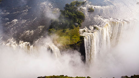 Discovering the Best Time to Visit Victoria Falls: A Spectacular Natural Wonder