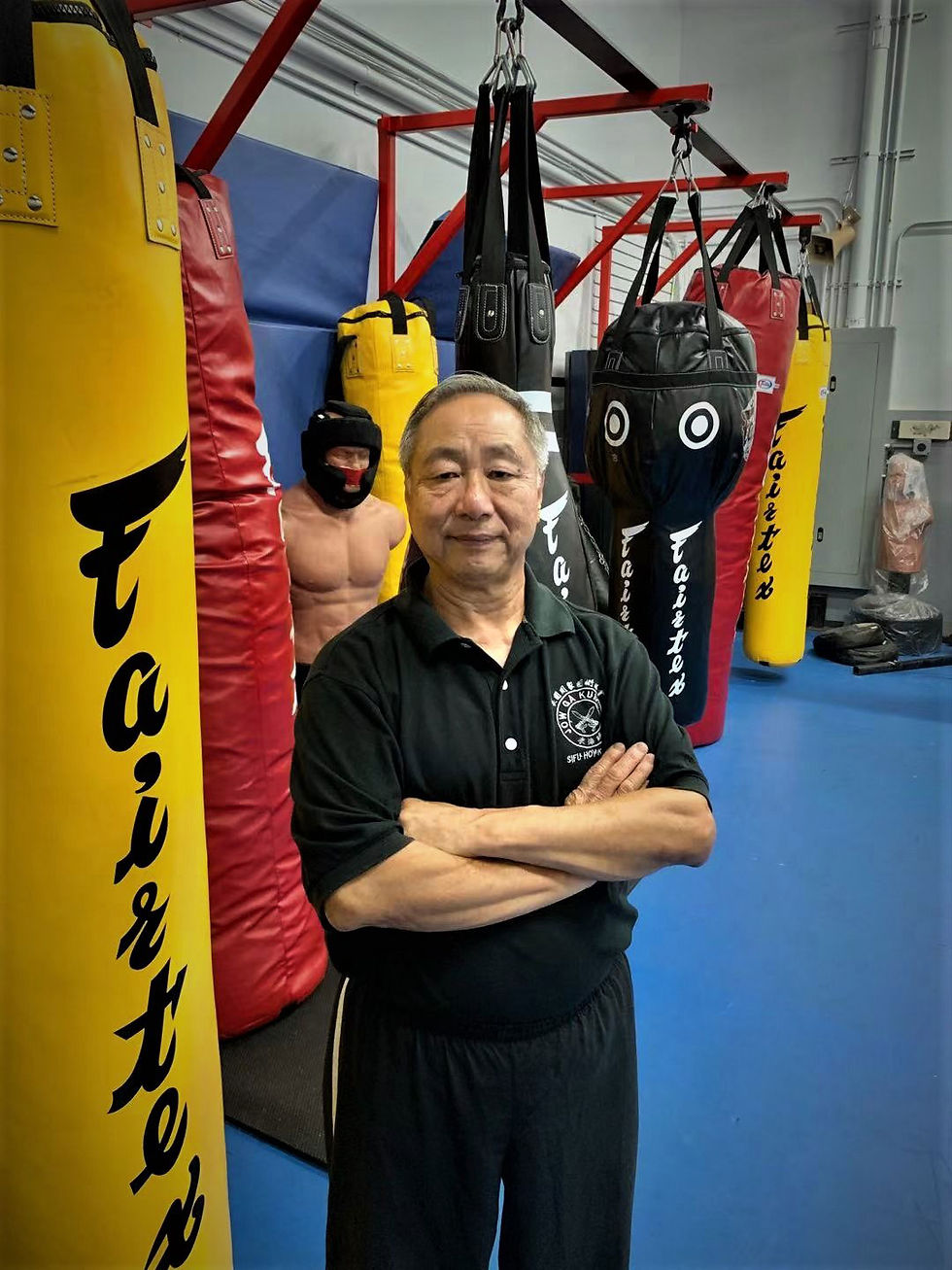 Master-Lee-Pose