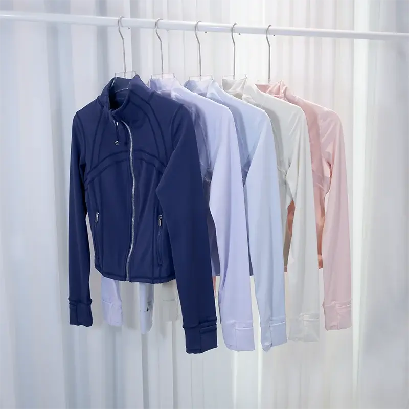 Miniatura: Women's Yoga Short Sports Jacket With Gold Zipper - Slim Fit Gym Workout Jacket