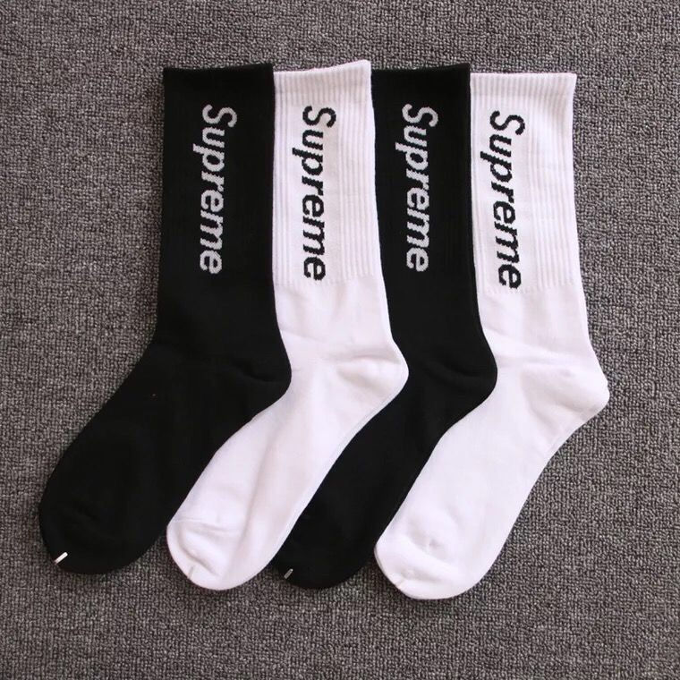 Thumbnail: Supreme socks