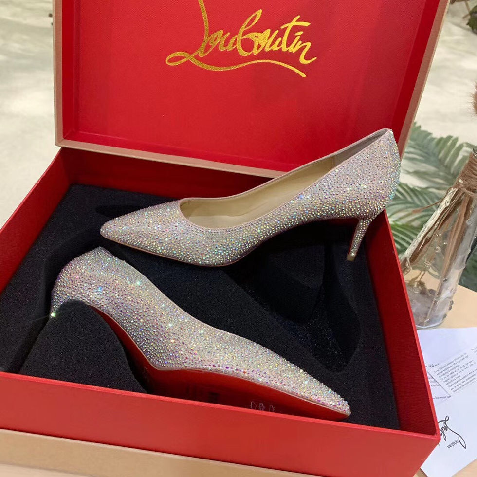 Thumbnail: 🆑 red bottom heels 