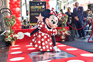 ICYMI: Mobile Ordering Changes, Minnie Van Expansion, Star Wars, and More!