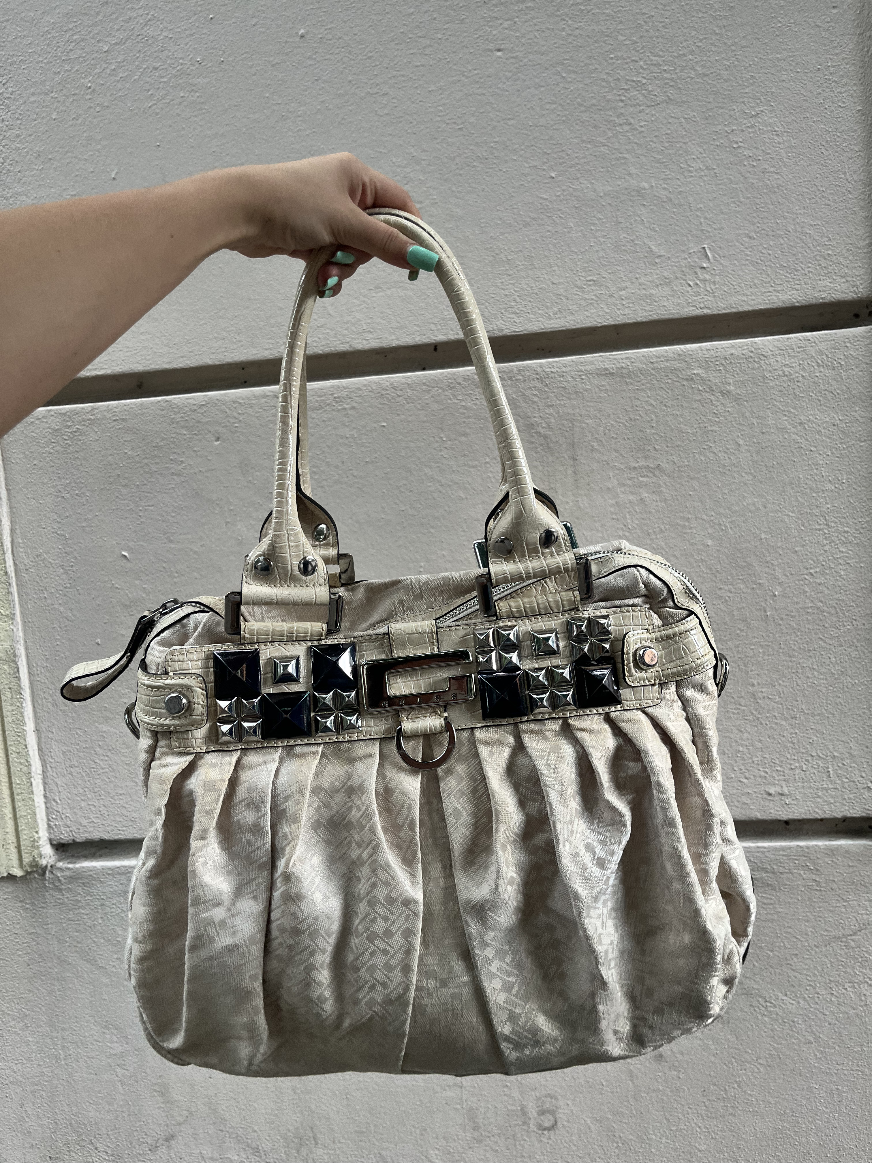 Chloé