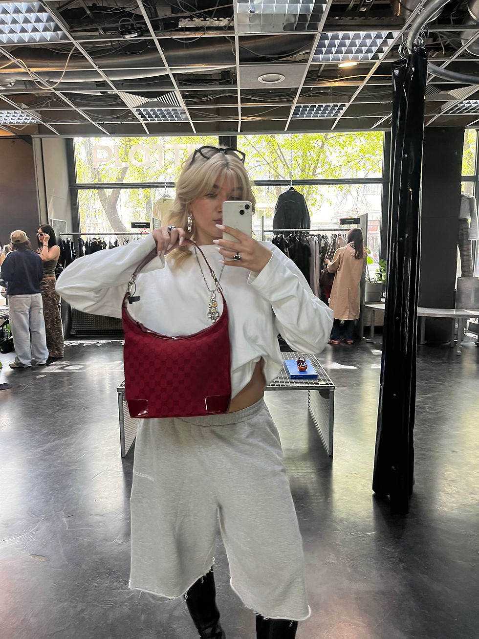 Thumbnail: GUCCI RED CANVAS HOBO BAG