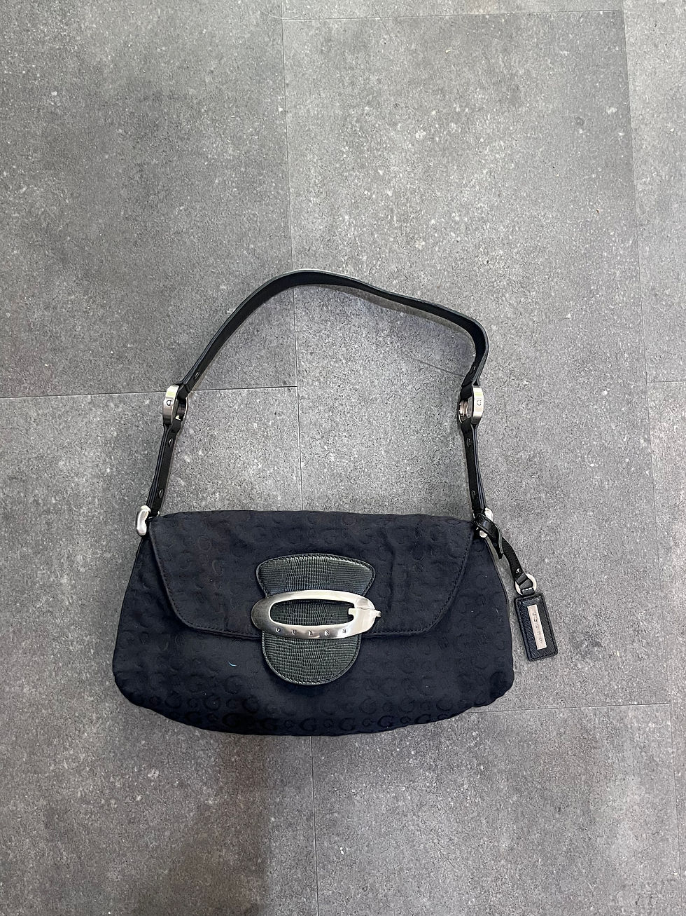 Thumbnail: GUESS MONOGRAM GREY/BLACK SILVER PLAQUE BAG