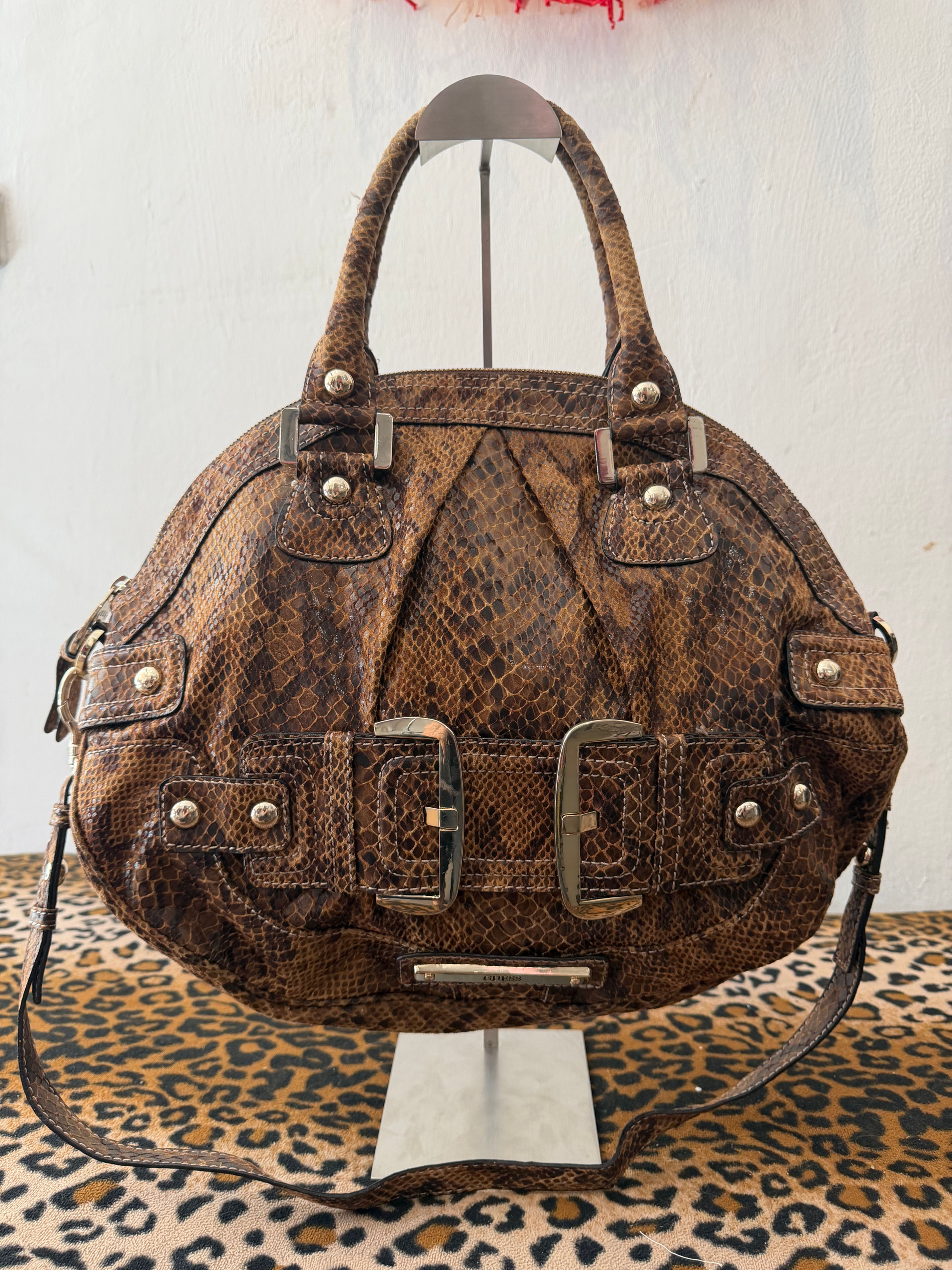  GUESS SNAKE BAG