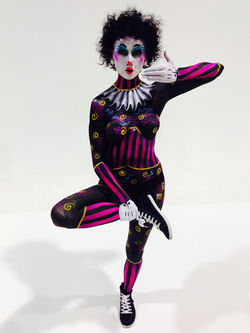 Body Paint | Cirque Clown