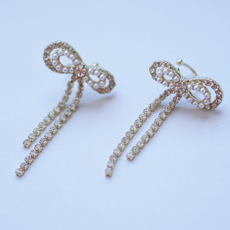 Miniaturbild: Schleife Perlen Krystallien Ohrclip Ohrringe Romantisch chic Elegant Schmuck