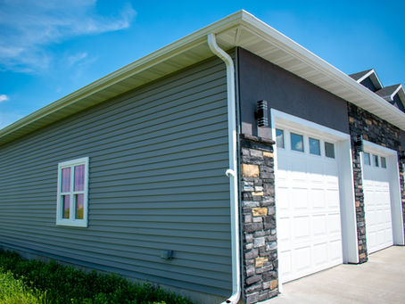 siding replacement on a house in West Fargo, North Dakota