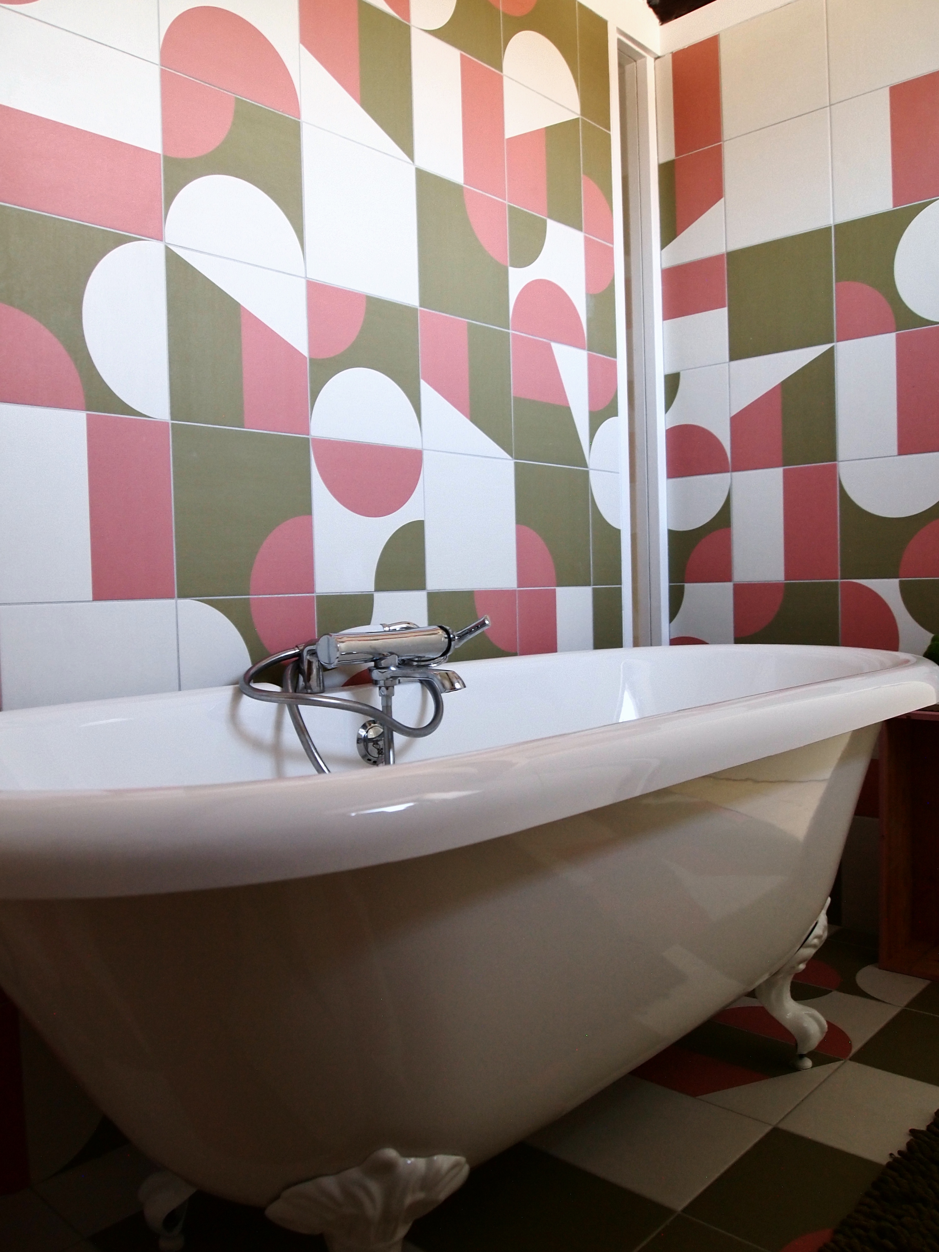 Baignoire rétro sur pieds