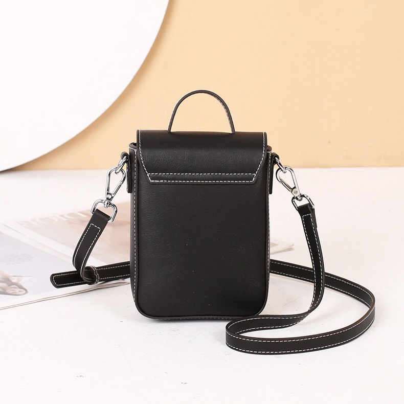 женская сумка через плечо из натуральной кожи