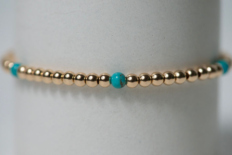 Thumbnail: 4mm Gold Filled Bead Bracelet with 5 Turquoise Beads