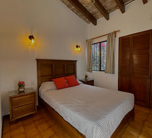 Cuarto de una de las habitaciones