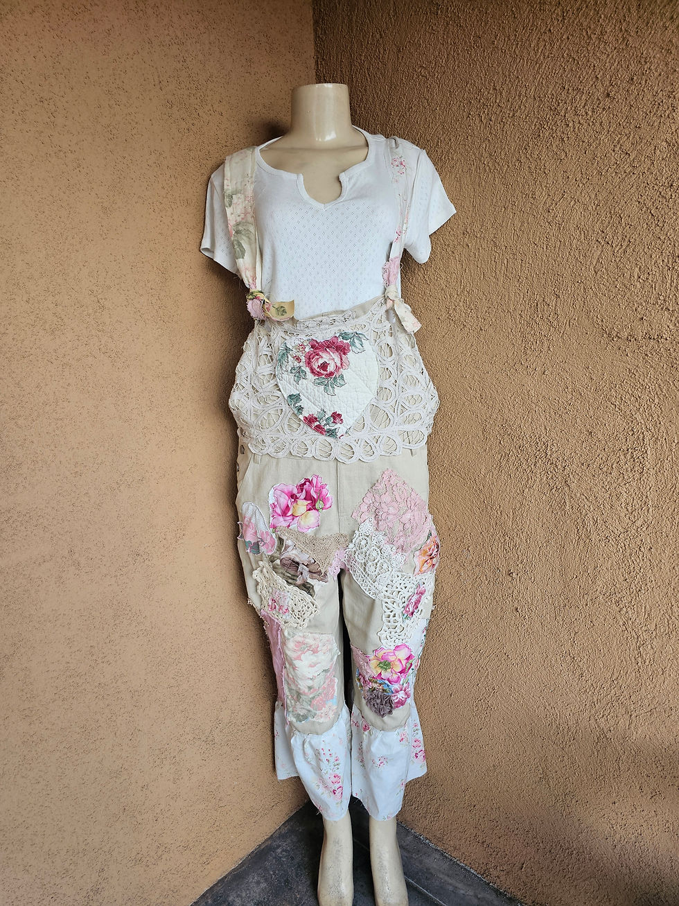 Thumbnail: Upcycled vintage overall upcycled trims. W 20 